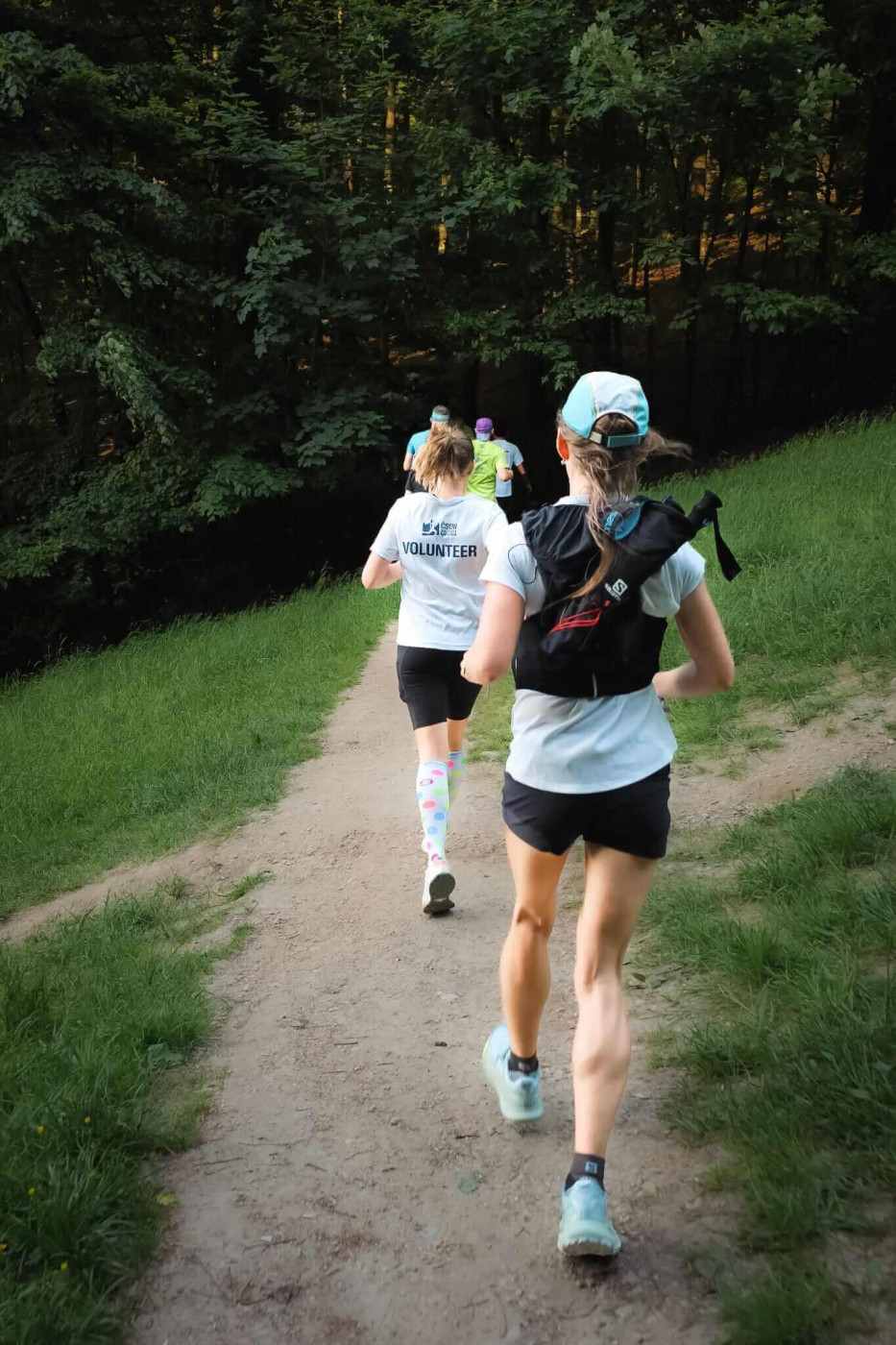 Salomon Glide Max Trail - Recenzia - Novinka 2023 Blog Nie iba ľahšie, ale aj krajšie. Kika Guttmannová - ambasádorka Salomon - Sansport Bratislava