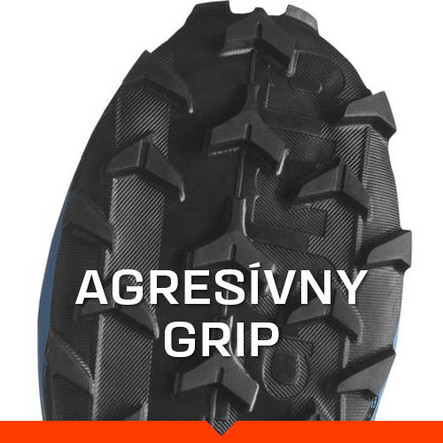 Bežecká obuv s agresívnym hlbokým dezénom.